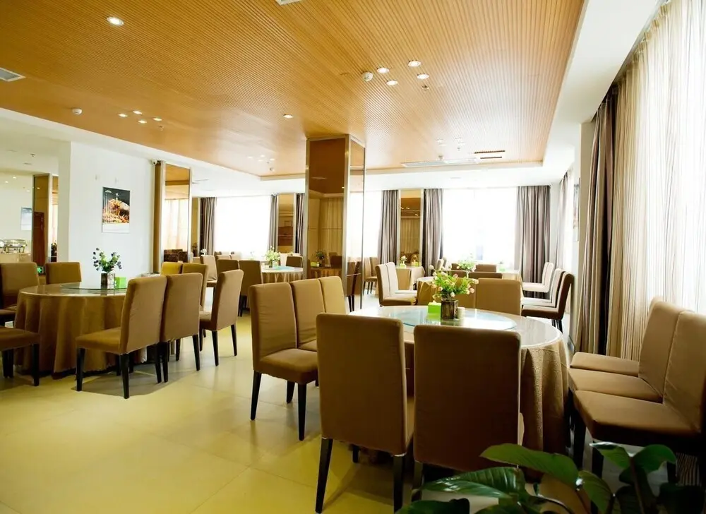 Цзинхун: Wuyue Scenic Area Hotel Xishuangbanna