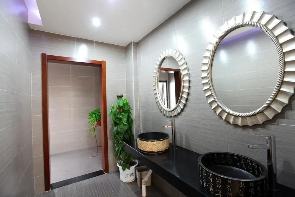 Ухань: Yijia Garden Hotel