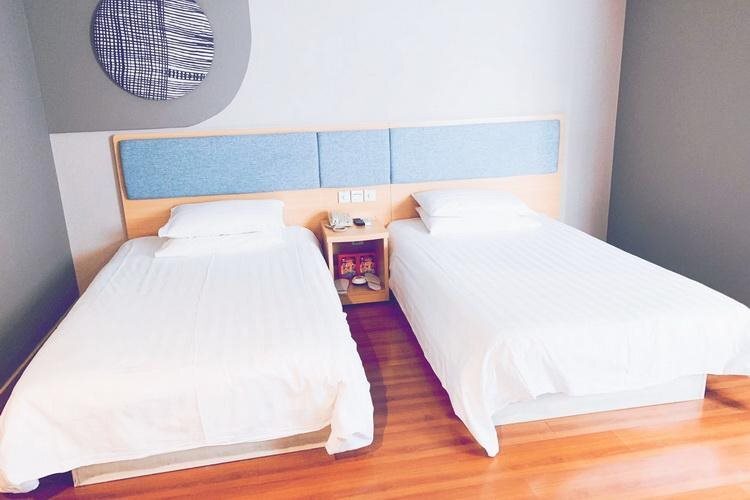 Шэньчжэнь: Home Inn Shenzhen Huaqiang North
