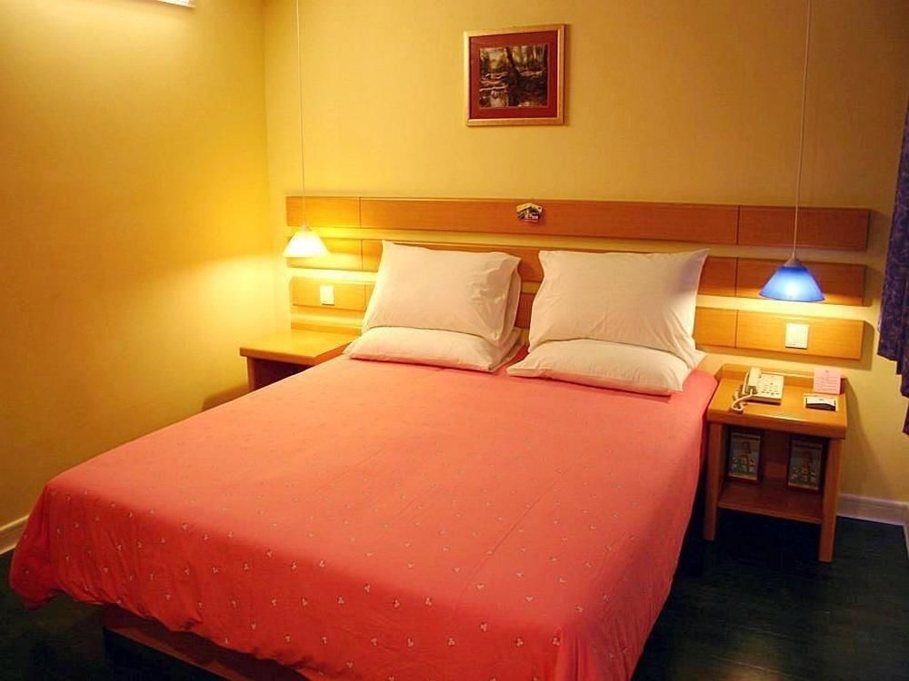 Шэньчжэнь: Home Inn Shenzhen Huaqiang North