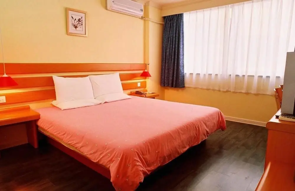 Шэньчжэнь: Home Inn Shenzhen Huaqiang North
