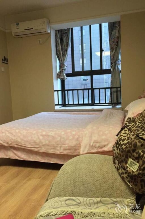 Чэнду: Chengdu Trail-walker House