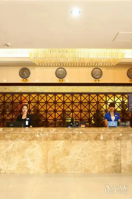 Чжэнчжоу: Jing wu Hotel
