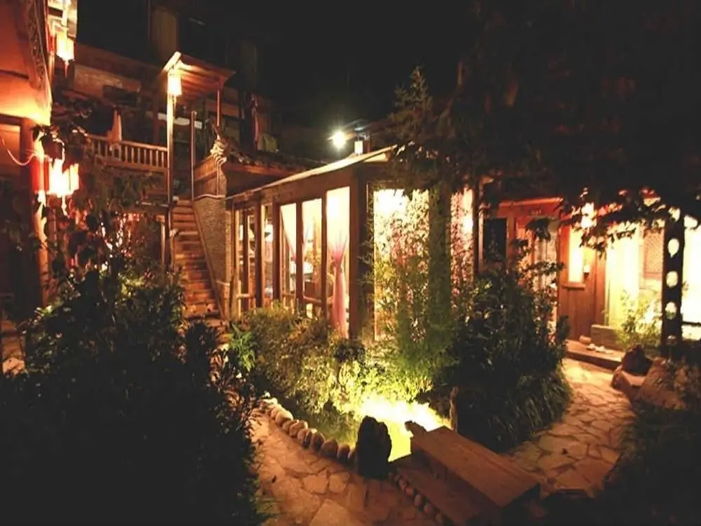 Лицзян: Lijiang Xianyun Qingchen Inn (Shuhe Ancient Town Branch)