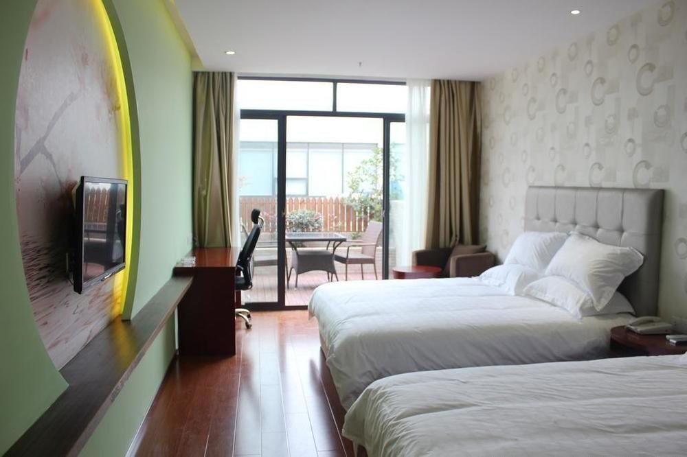 Наньтун: Yiting Si ji Hotel Nantong Gongnong North Road