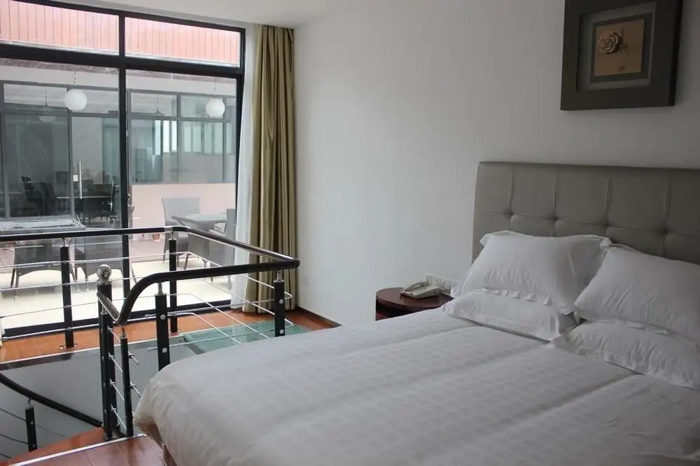 Наньтун: Yiting Si ji Hotel Nantong Gongnong North Road