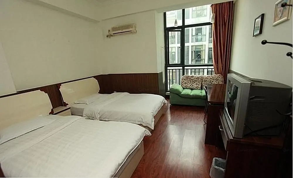 Чэнду: Nanqiaolijia Buisiness Hotel