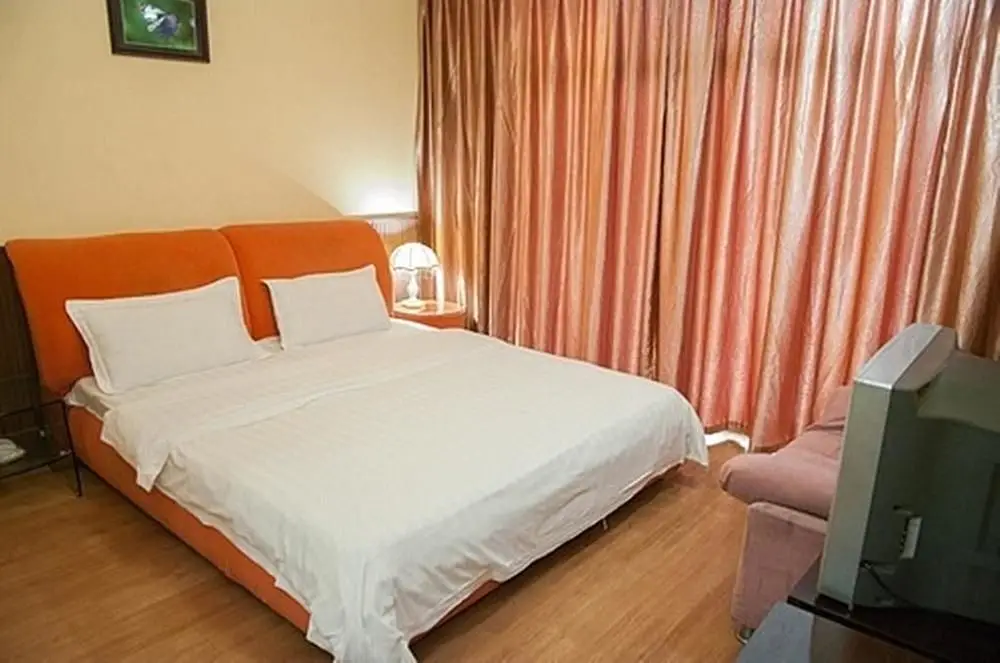 Чэнду: Nanqiaolijia Buisiness Hotel