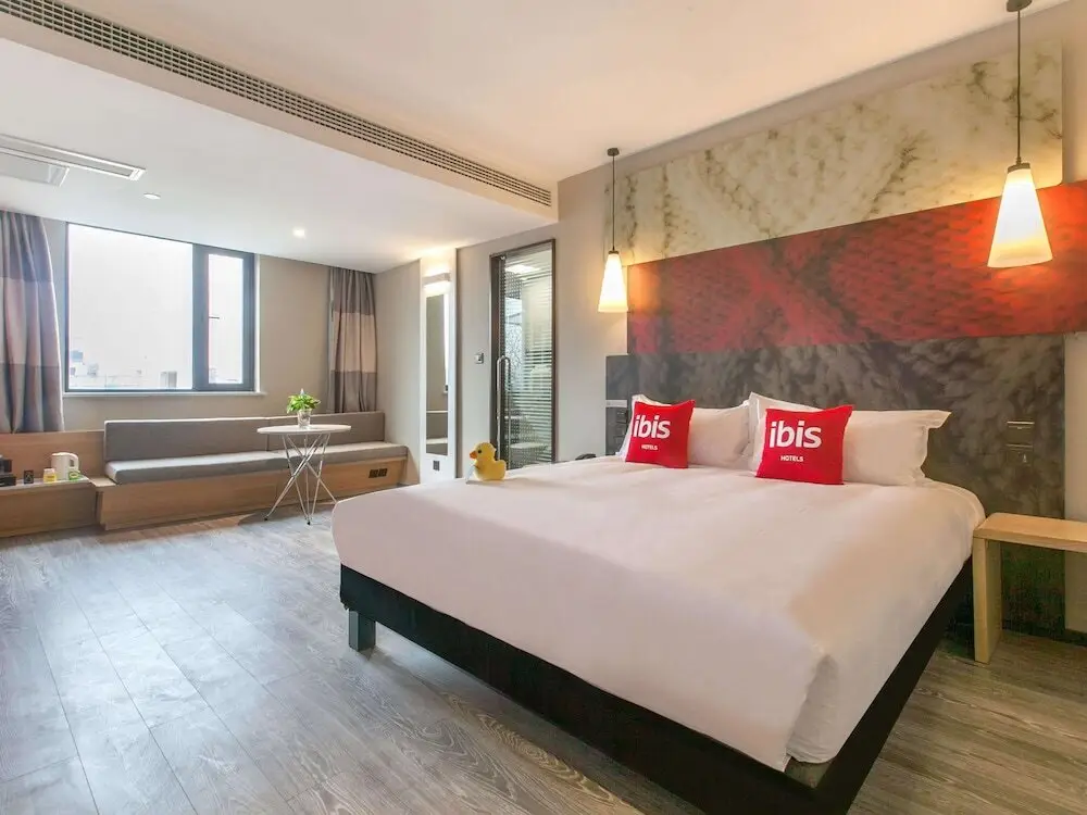 Ухань: A-home Hotel