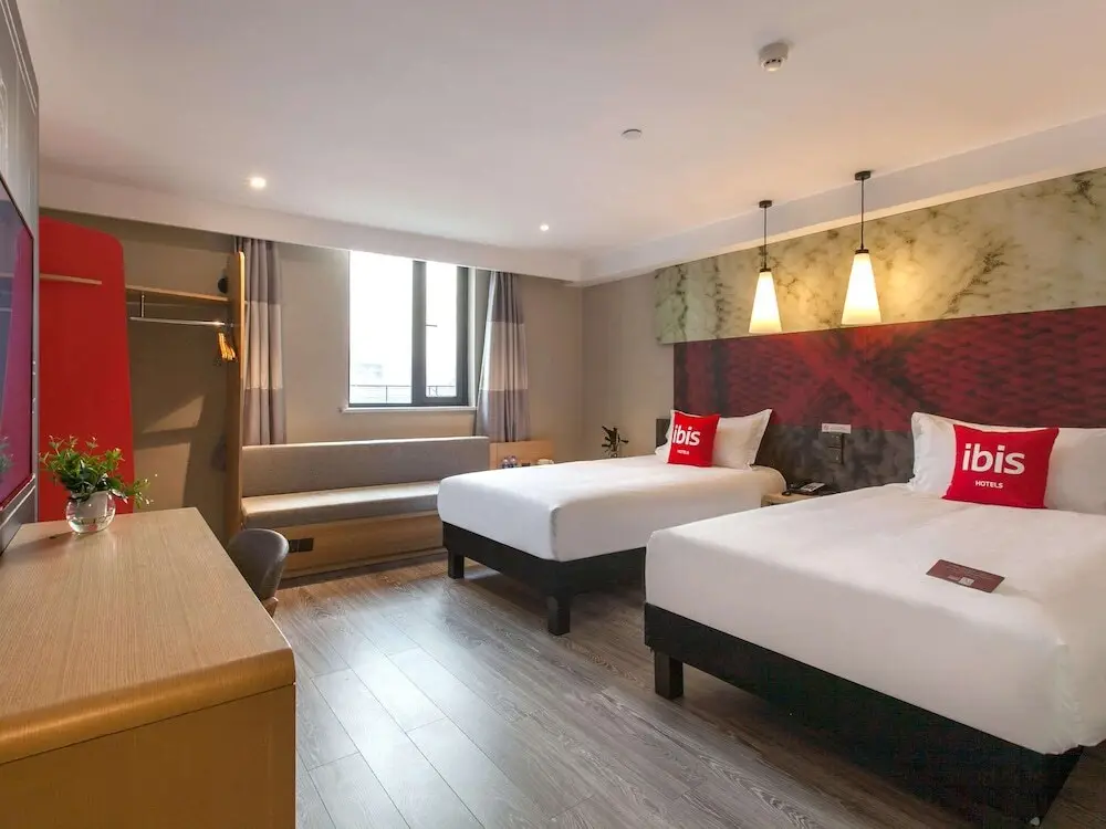 Ухань: A-home Hotel