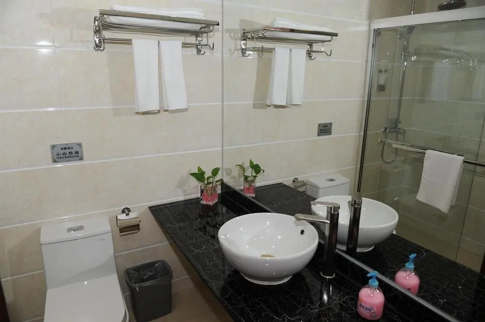 Шэньчжэнь: Qinghai Hotel