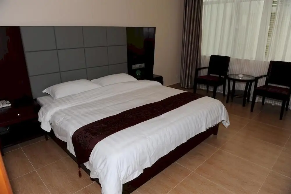Шэньчжэнь: Qinghai Hotel