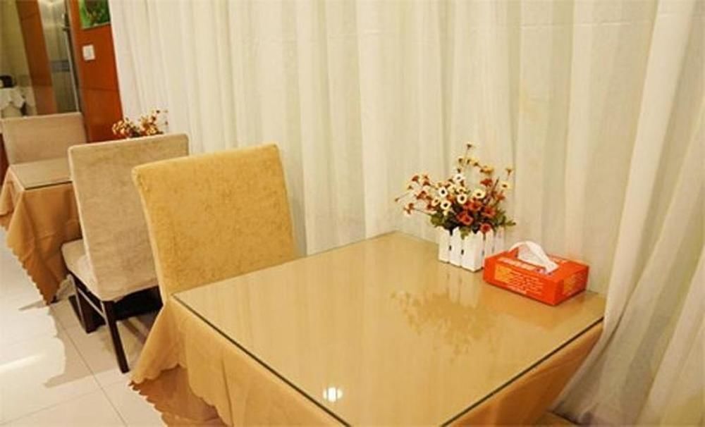 Чжэньцзян: Hanting Express Zhenjiang Dashikou Store