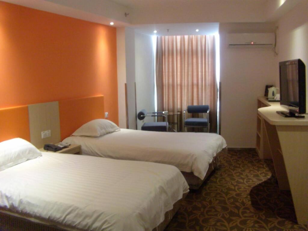 Шанхай: Motel 168 Suzhou Luzhi Guzhen
