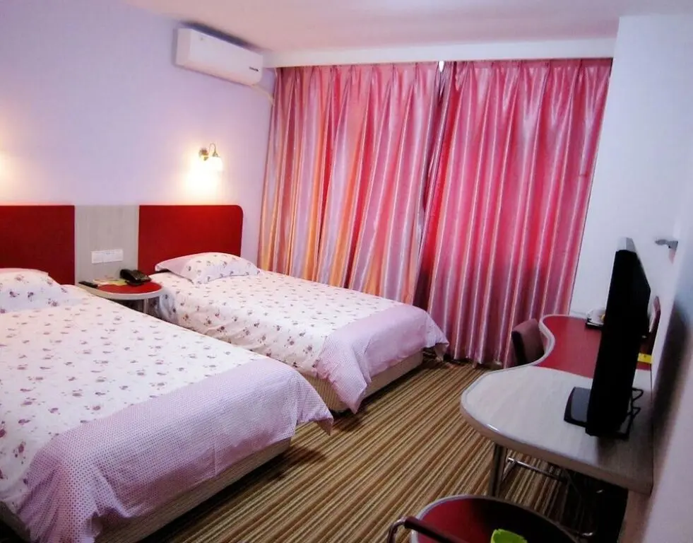Циндао: Motel 168 Xiangjiang Road - Qingdao