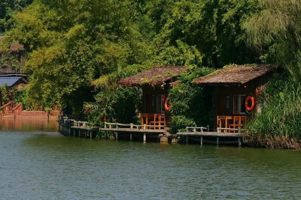 Шэньчжэнь: Guanlan Shanshuitlanyuan Tourism Culture Garden