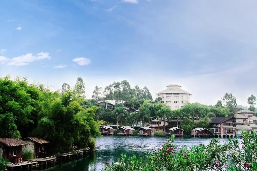 Шэньчжэнь: Guanlan Shanshuitlanyuan Tourism Culture Garden