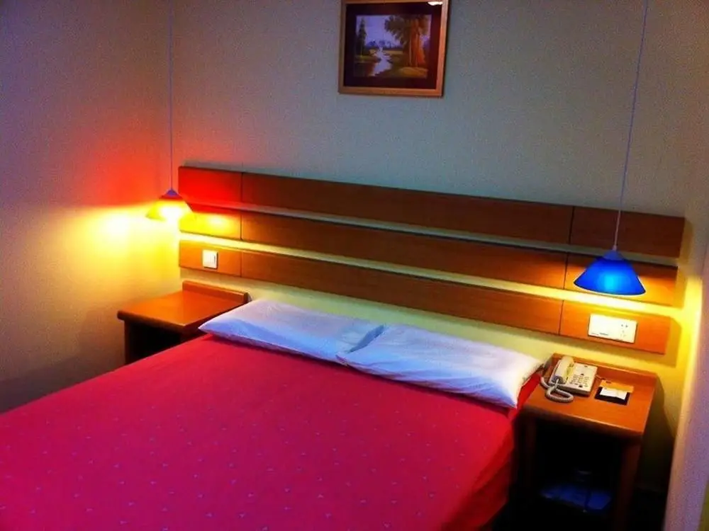 Гуйян: Home Inn Hotel Guiyang Fushui Middle Road