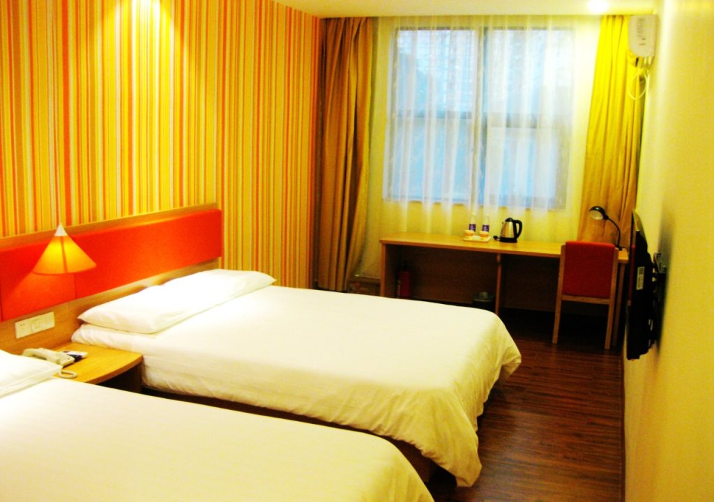 Home Inn — фото 1