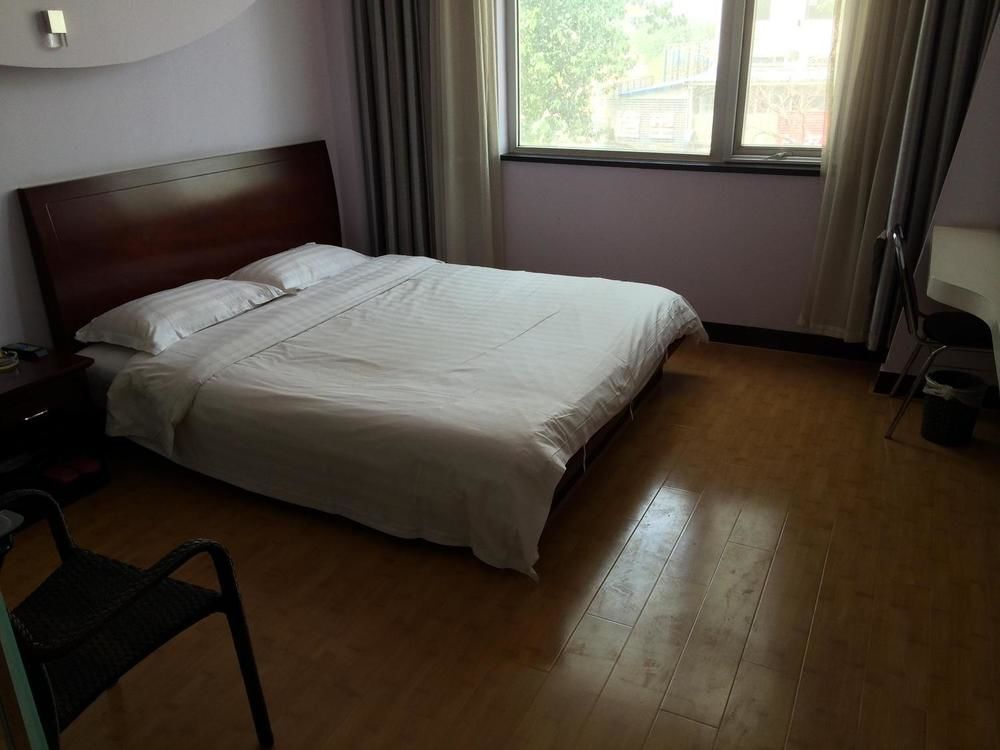 Пекин: Pianyi Chain Hotel