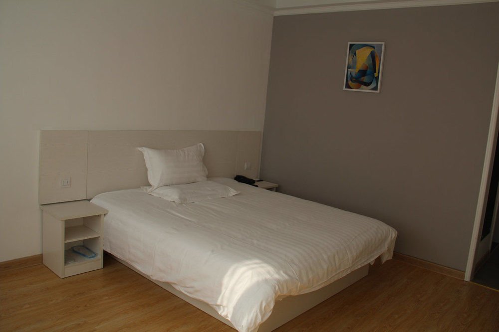 Нанкин: Motel 168 Hotel