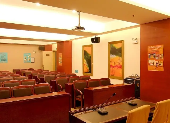 Дунгуань: Dongguan Caiyi Business Hotel