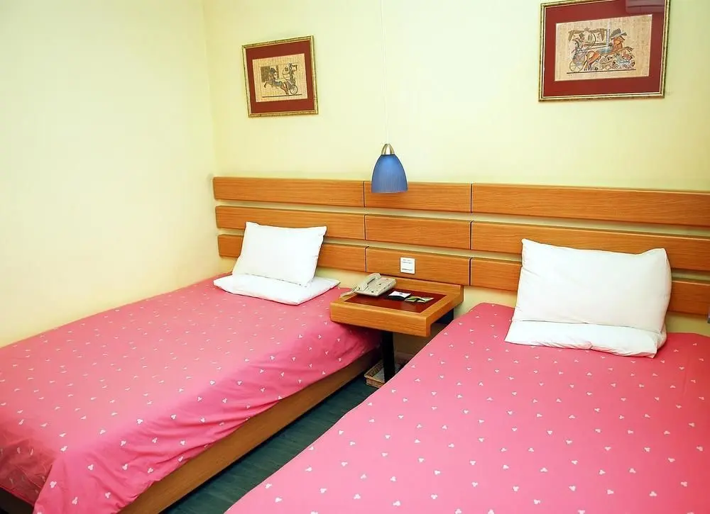 Шаньтоу: Home Inn Shantou Chaoyang Zhonghua Road Branch (Currently unavailable)