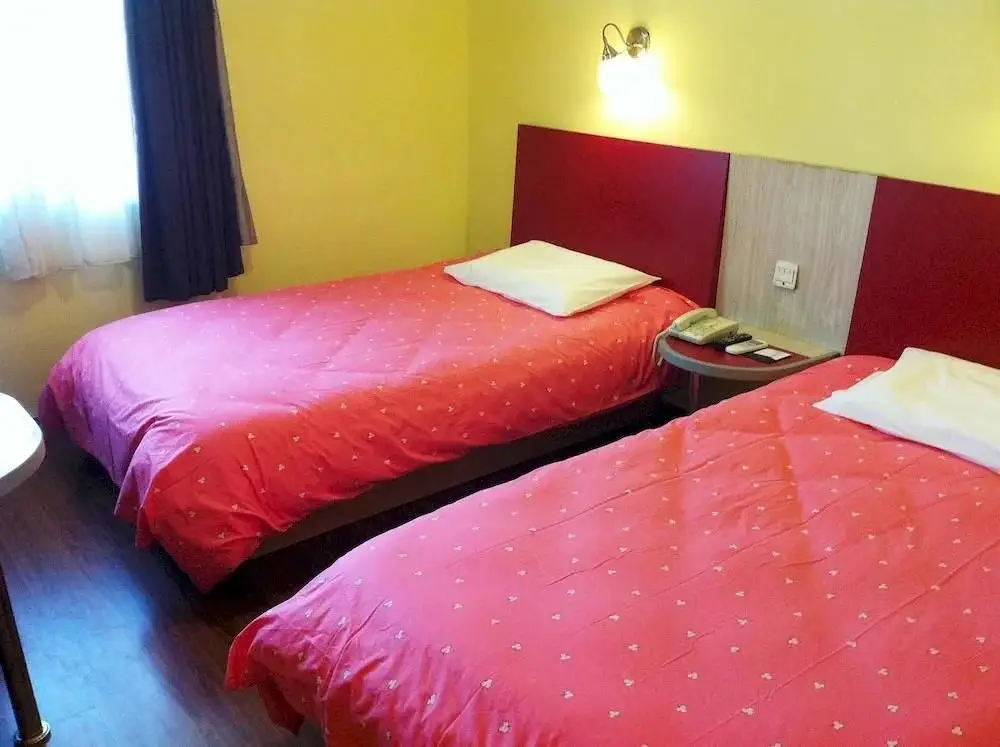 Ханчжоу: Home Inn Wenyi Road