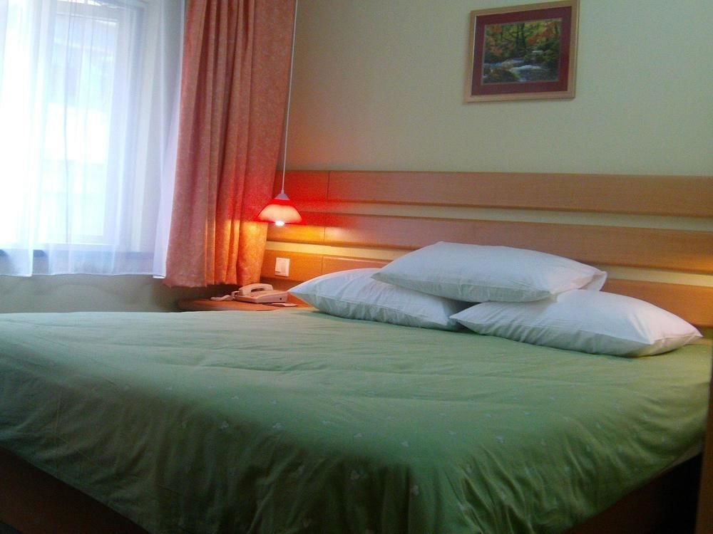 Нанкин: Nanjing Home Inn Jiefanglu Road