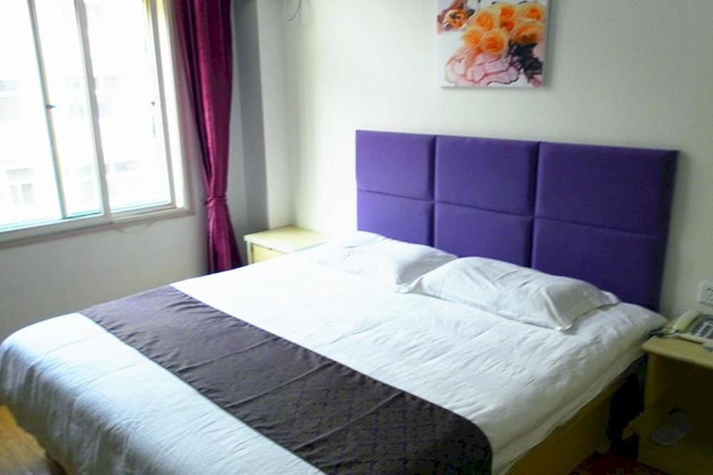Циндао: Shenghu Business Hotel - Tsingtao