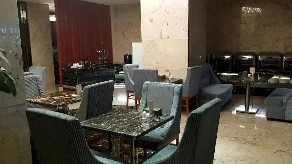Хэфэй: Eral Hotel