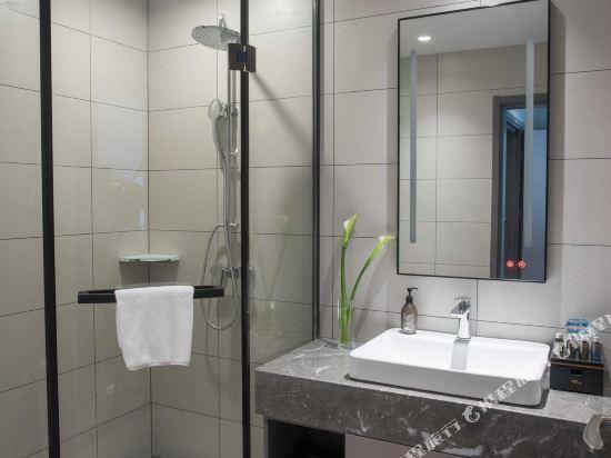 Уси: Home Inn (Luoxiayuan store, Wuxi Economic Development Zone)