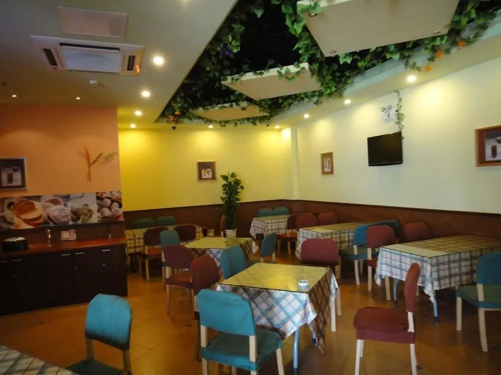 Уси: Home Inn (Luoxiayuan store, Wuxi Economic Development Zone)