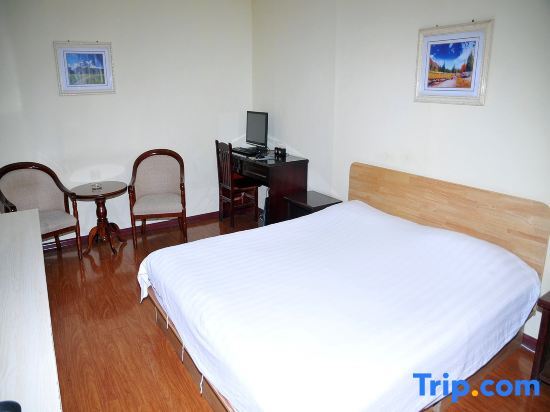 Цзыбо: Shankee Hotel (Zibo Badaju RT-Mart)