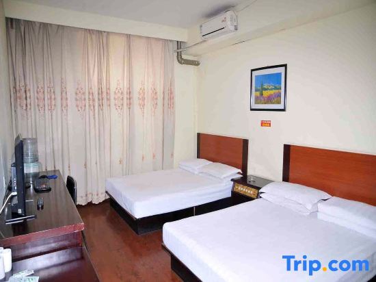 Цзыбо: Shankee Hotel (Zibo Badaju RT-Mart)