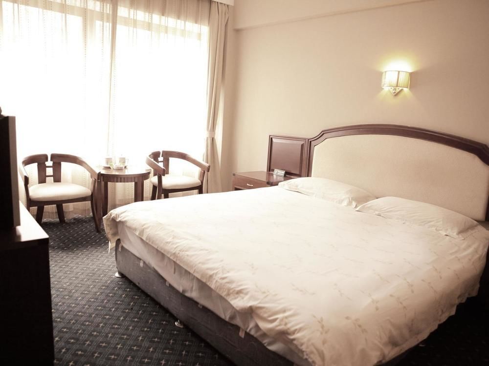 Яньтай: Zmax Hotel·Yantai Shimao Binhai Plaza