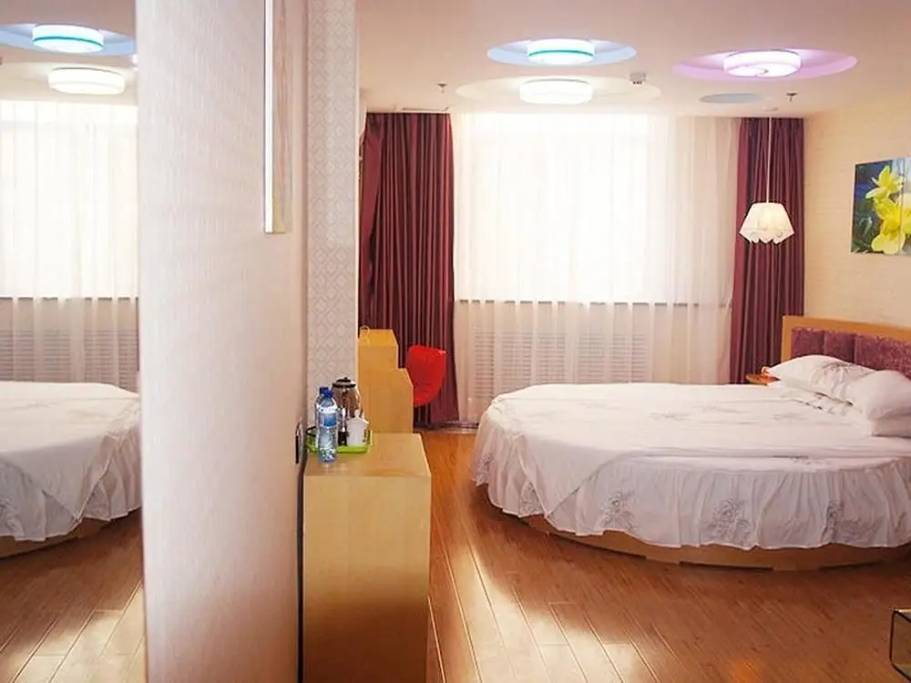 Линьи: Yiyi Fashion Hotel