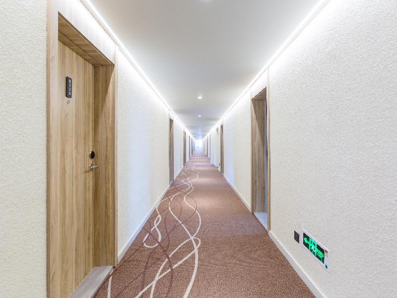 Пекин: Hanting Hotel (Beijing Wudaokou Qinghuayuan)
