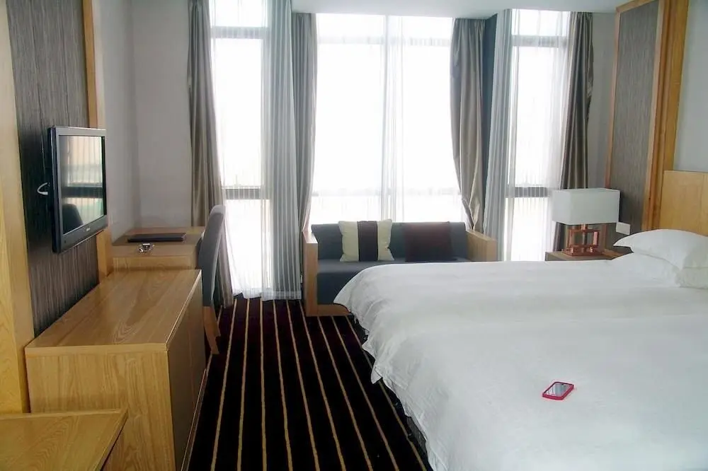 Ханчжоу: Zhishang Hotel (Hangzhou Zhongda Yintai Shulan Branch)