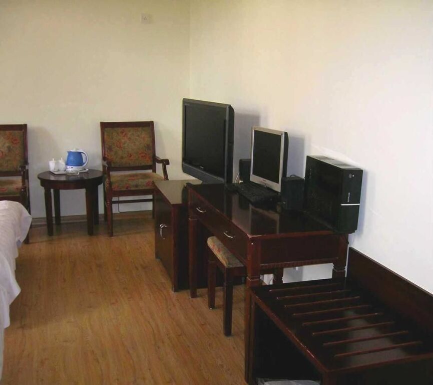 Цзинань: Juranzhijia Business Hotel