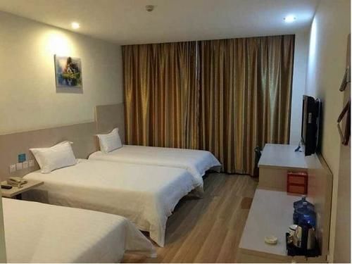 Дунъин: Dongying Han Ting Hotel