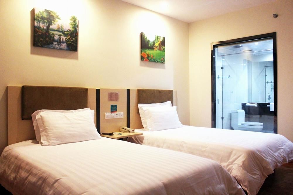 Дунъин: Dongying Han Ting Hotel
