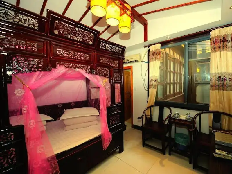 Шанхай: Zhouzhuang Yunxige Hostel