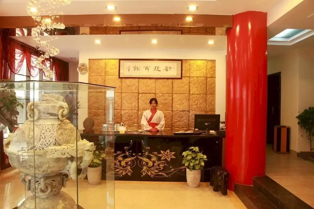 Гуйлинь: Huanying Hotel