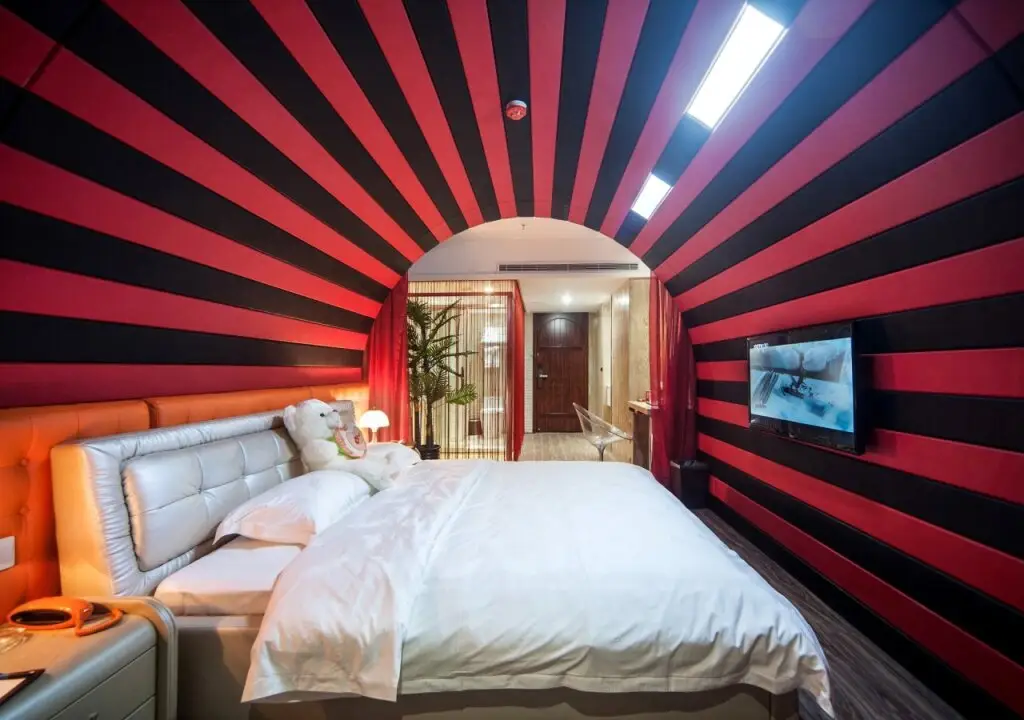 Wuhan Nine-Tailed Fox Art Hotel — фото 1