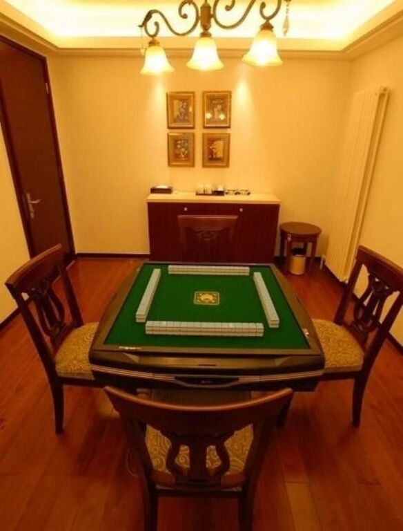 Шицзячжуан: Hebei Bailu Hot Spring Hotel