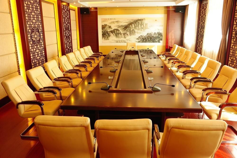 Джинченг: Fengcheng Hotel