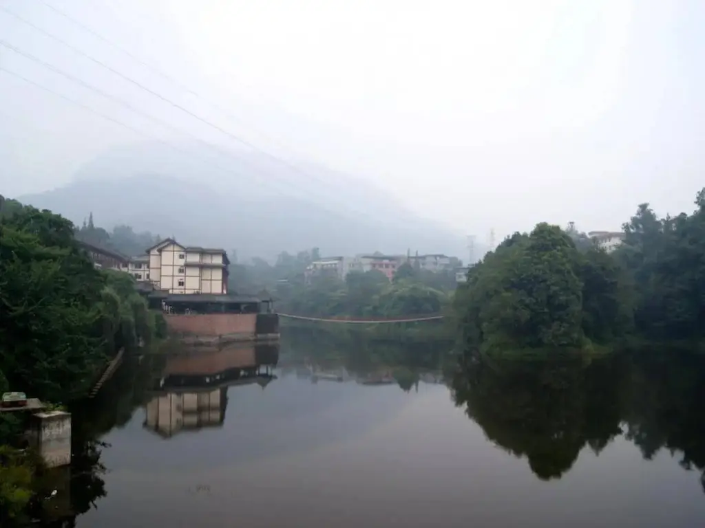 Лешан: Phoenix Lake Impression Emei Hotel