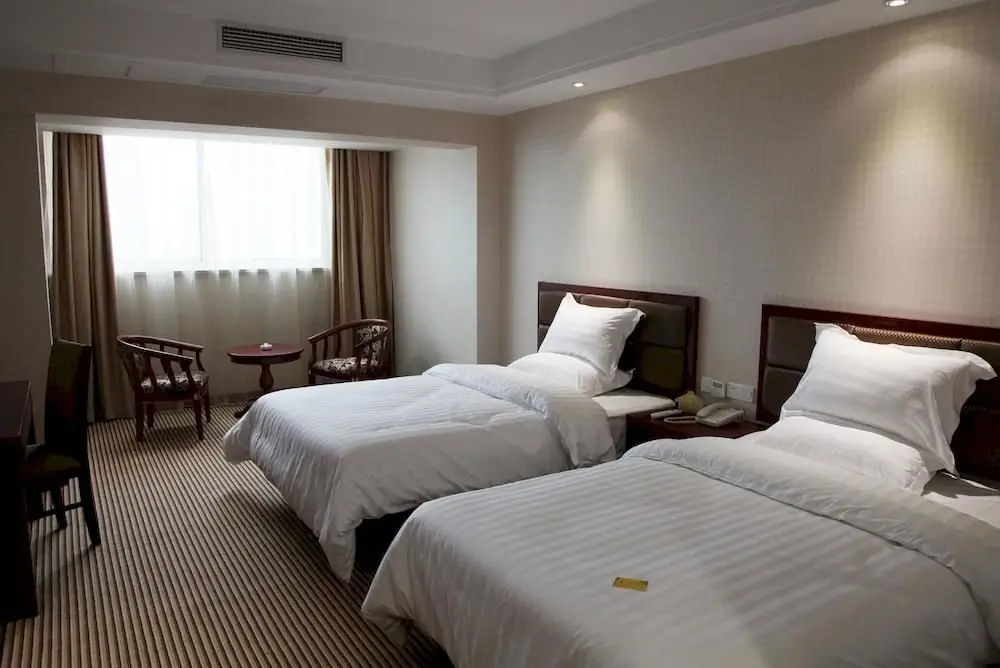 Уси: Huanyu Chain Hotel