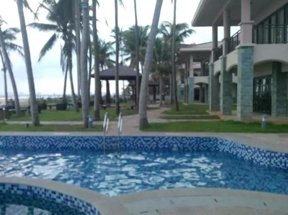 Вэнчен: Coconut Grove Herton Sea View Hotel